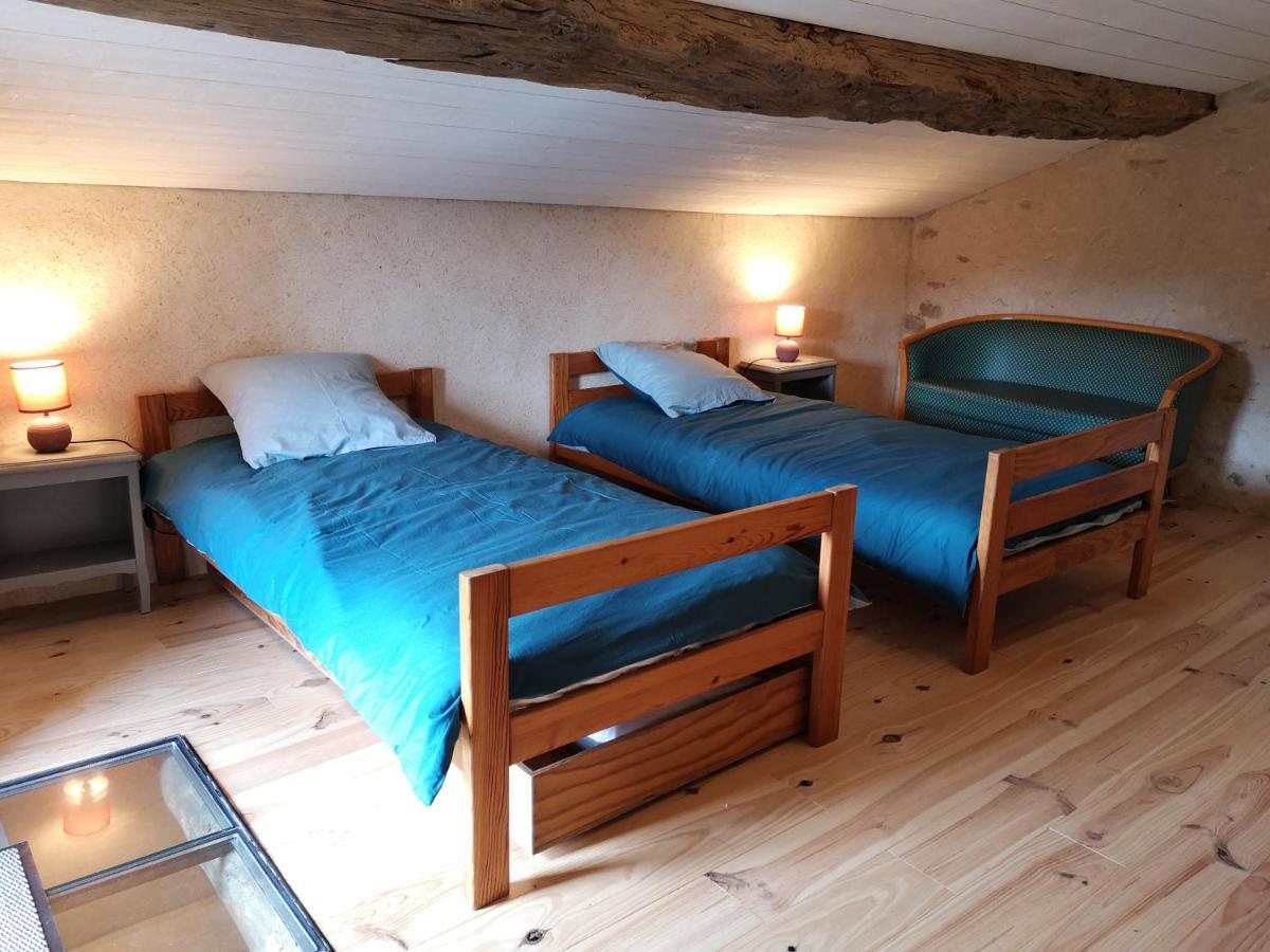 Holiday home Les Genets *